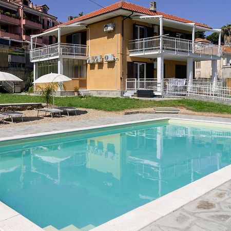 Il Gattino Di Porto - Apt 3 - Monolocale Veranda Piscina Imperia Exterior foto